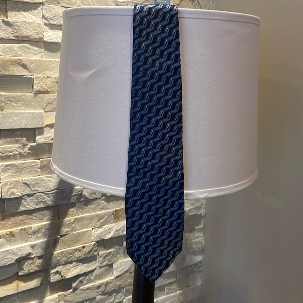 Shades of Blue Geoffrey Beene Tie